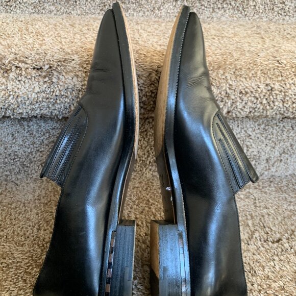 Louis Vuitton Men\'s Black Leather Shoes. main image 8